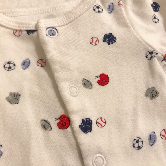 Carter’s snap up one piece - Picture 2 of 4